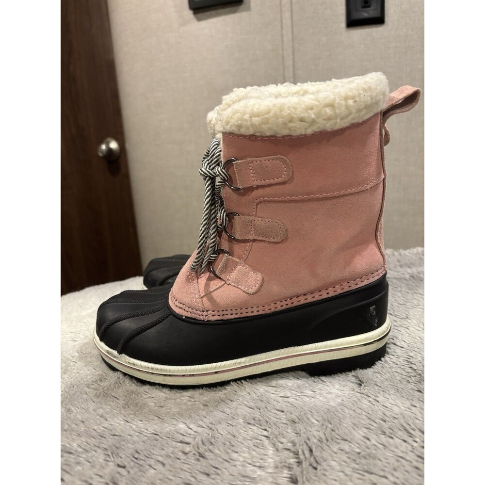 Cat & Jack Youth All Weather Boots Thermolite Water Proof Size 2 Faux Fur Lined